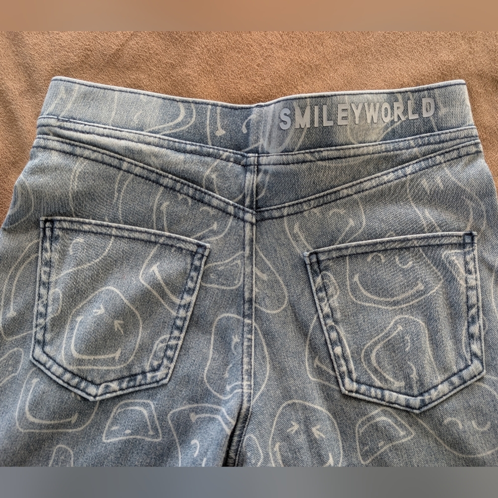 H&M Light Blue Smiley Patterned Wide Jeans